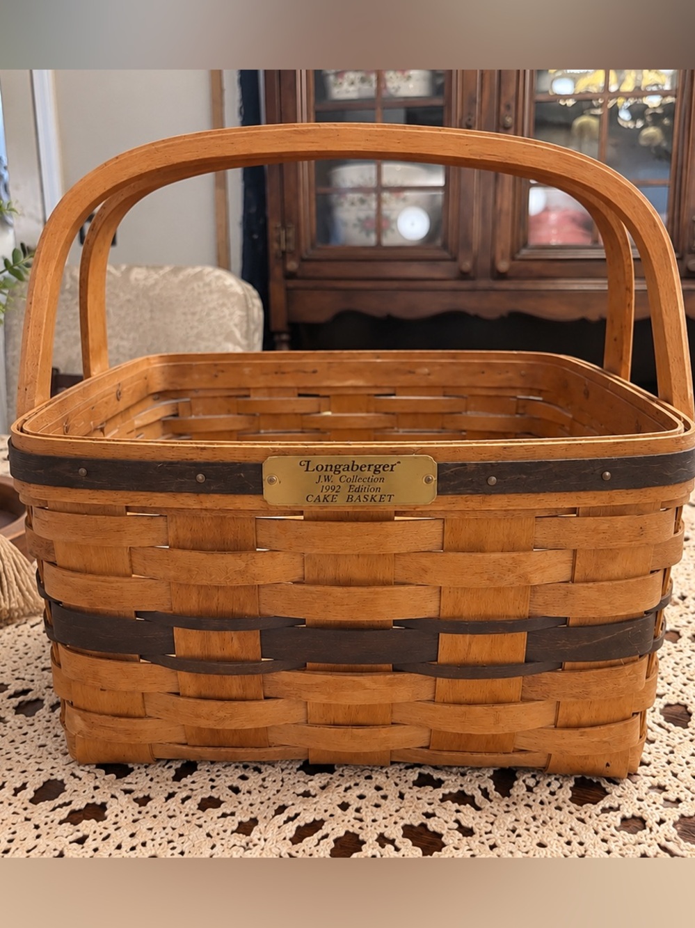 Vintage Longaberger J.W. Collection 1992 Cake Basket